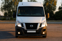 Nissan NV400 2010–2024 Frontbeugel ST016 Black (RVS) foto 2