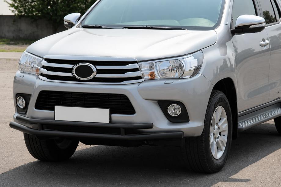 Toyota Hilux 2015– Voorbumperbeschermer ST018 Black (RVS) Image