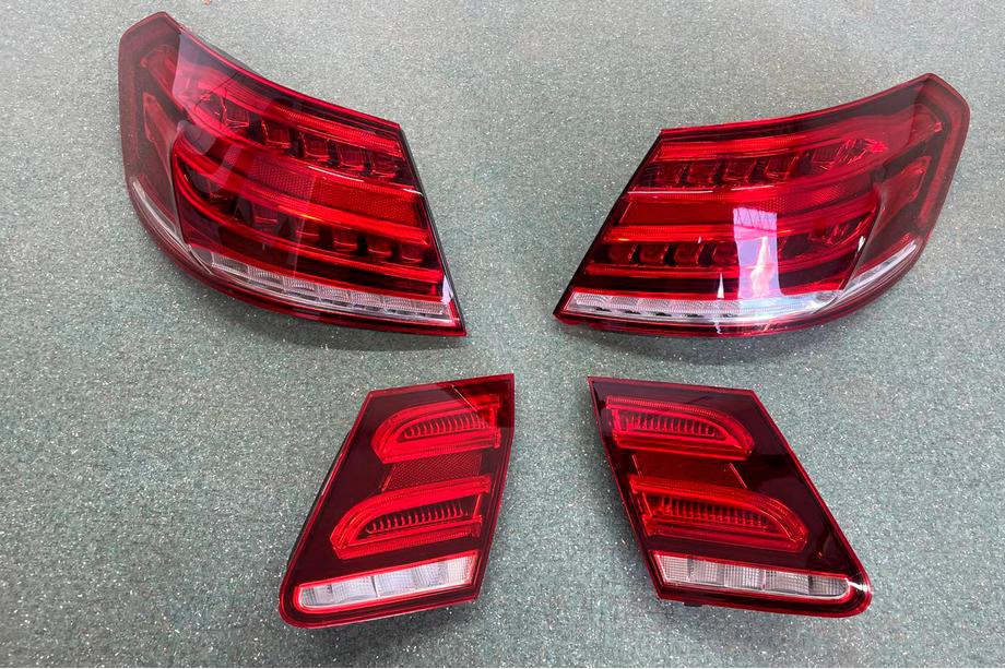 Mercedes E-klasse W212 2009–2016 Uitverkoop Achterlichten (set, facelift) Foto 2