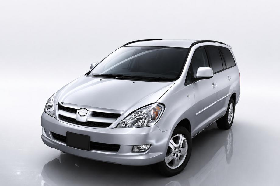 Toyota Innova 2015– Geïntegreerde dakrails zwart OEM (aluminium) Image