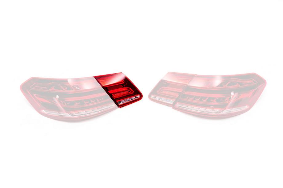 Mercedes E-klasse W212 2009–2016 Achterlicht (links, op kofferdeksel, facelift) Foto 1