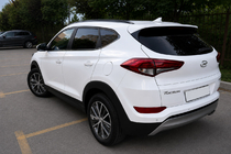 Hyundai Tucson TL 2016–2021 Geïntegreerde dakrails zwart OEM (ABS-kunststof, montage met lijm) foto 3