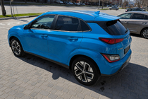 Hyundai Kona 2017–2023 Grijze OEM dakrails (aluminium, montage met lijm) foto 2