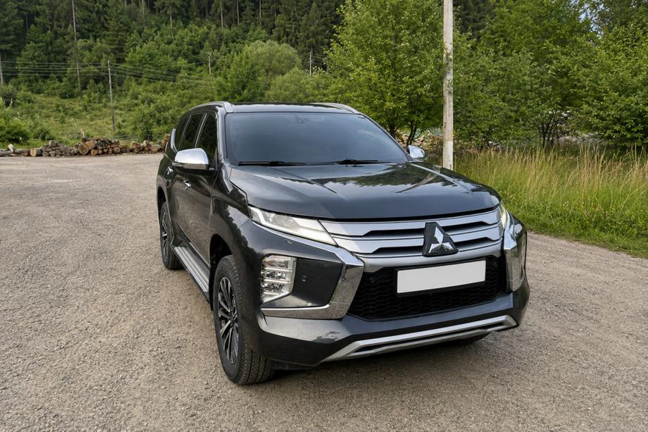 Mitsubishi Pajero Sport 2015– Geïntegreerde dakrails grijs OEM (2019-, aluminium) Image