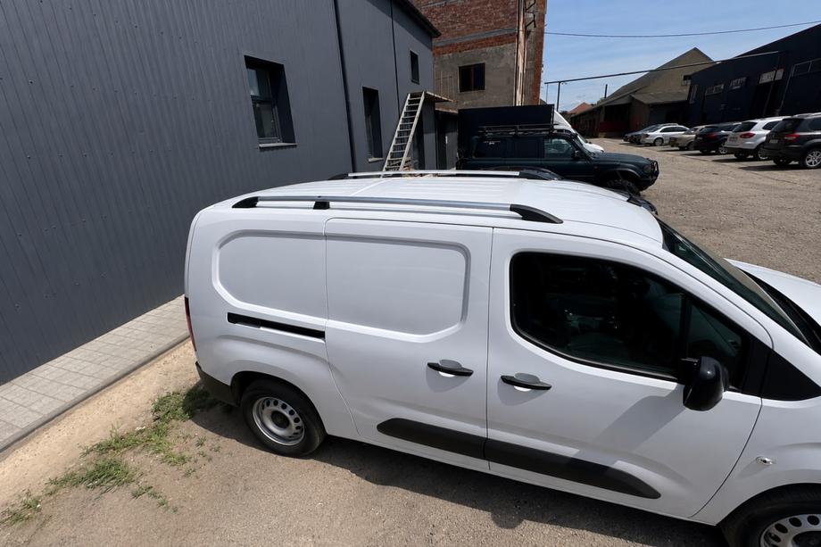 Citroen Berlingo/Multispace 2018– Chroom dakrails (Turks design) Lang, metalen voeten Image