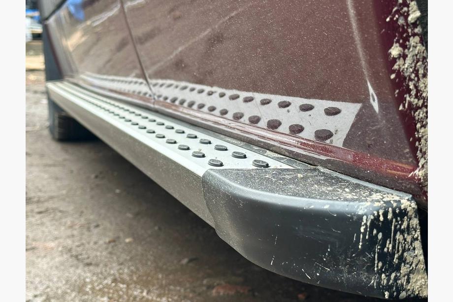 Mercedes Sprinter W906 2006–2018 DOT-Line side steps (2 stuks, aluminium) Foto 9