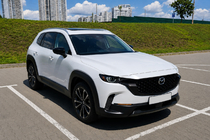 Mazda CX-50 2022– Grijze OEM dakrails (aluminium, montage met lijm) foto 2
