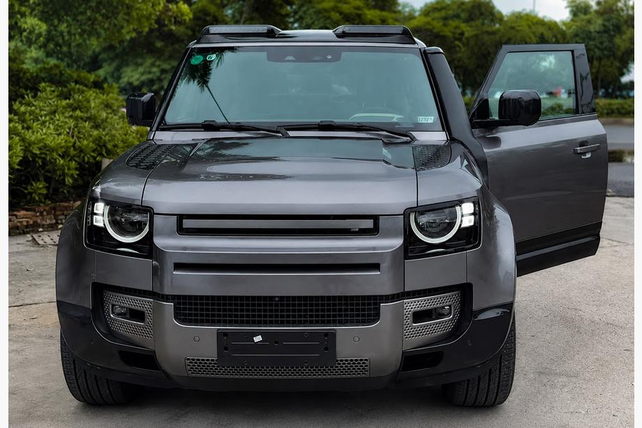 Land Rover Defender 2019– Voorruit zonneklep met 2 LED Image
