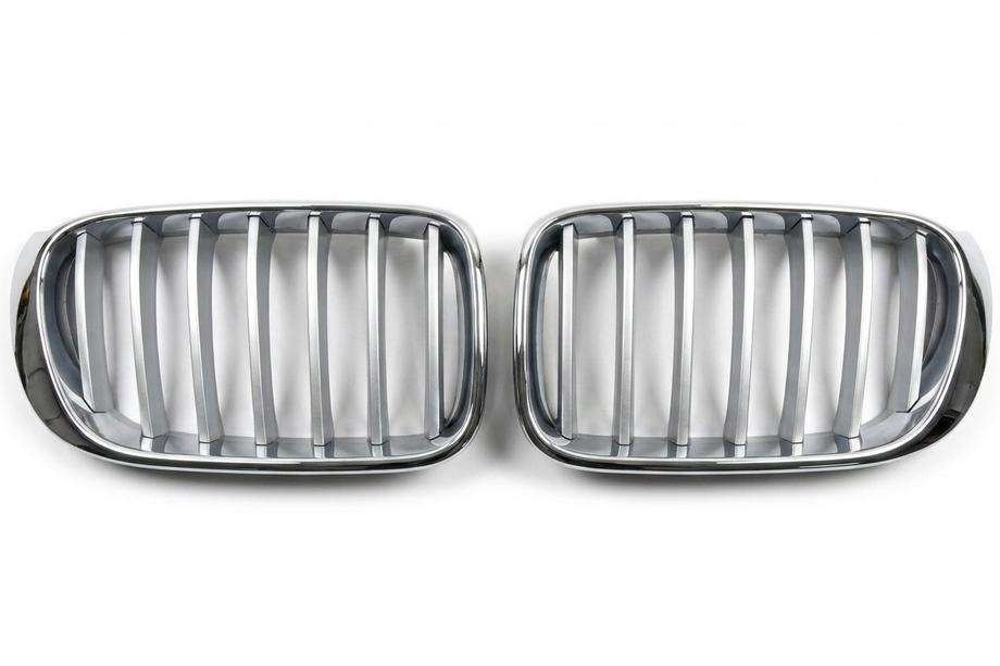 BMW X3 F25 2011–2018 Niergrille 1Bar (2014-2018, grijs met chroomrand) Image