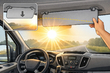 Zo verminder je verblindende zonlicht op de voorruit van Ford Transit bij ochtendritten foto 1