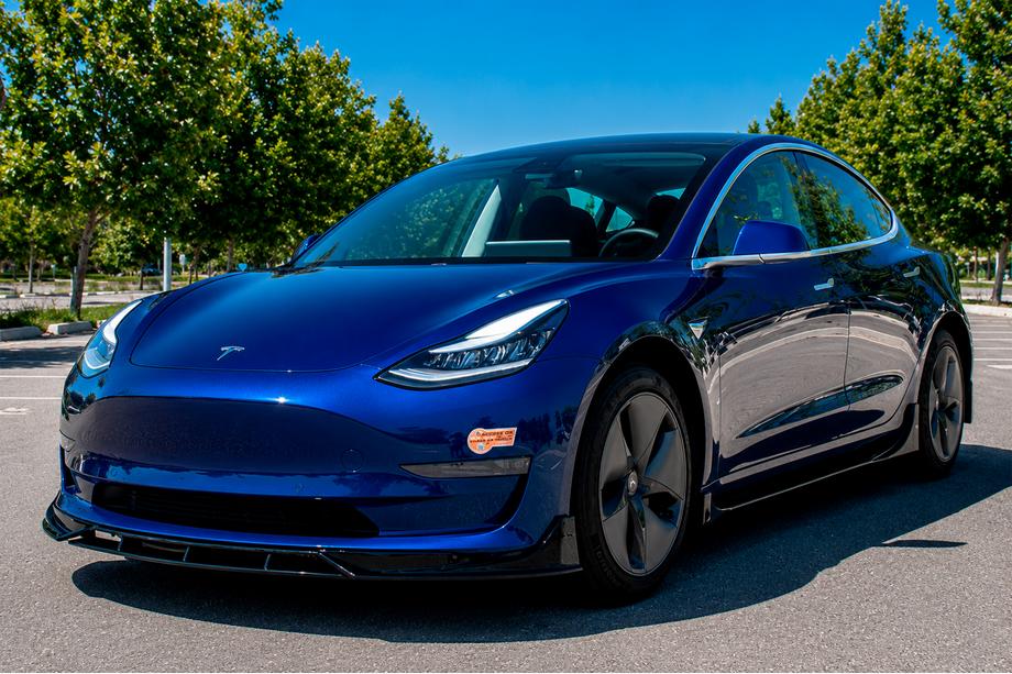 Tesla Model 3 2017– Frontlip voor voorbumper Lip Fast (voor 2017-2023) Image