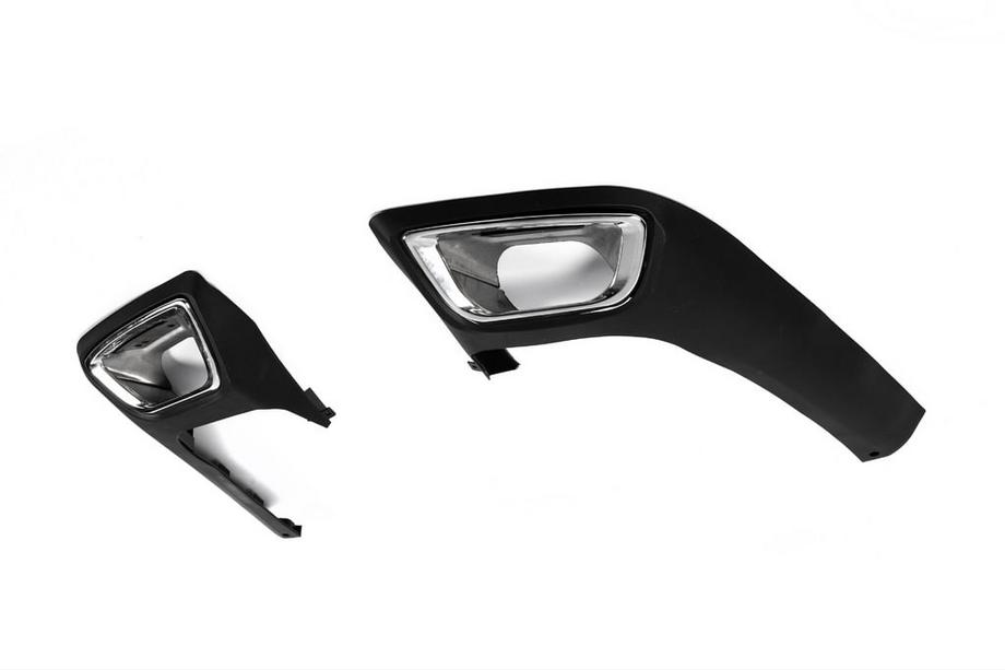 Range Rover IV L405 2013–2021 SVA achterbumper inserts met uitlaattips (2018-2021) Foto 3