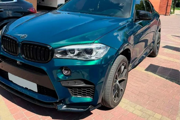 BMW X5 F15 tuning: spiegelkappen, spoiler en frontlip Foto 5