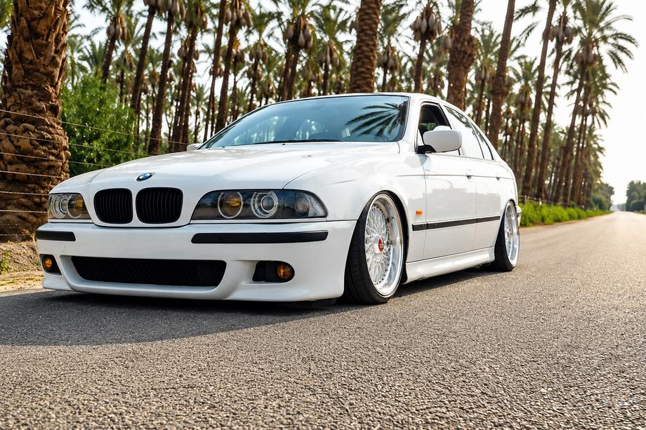 BMW 5 Serie E39 1996–2003 Voorbumper M5 Image
