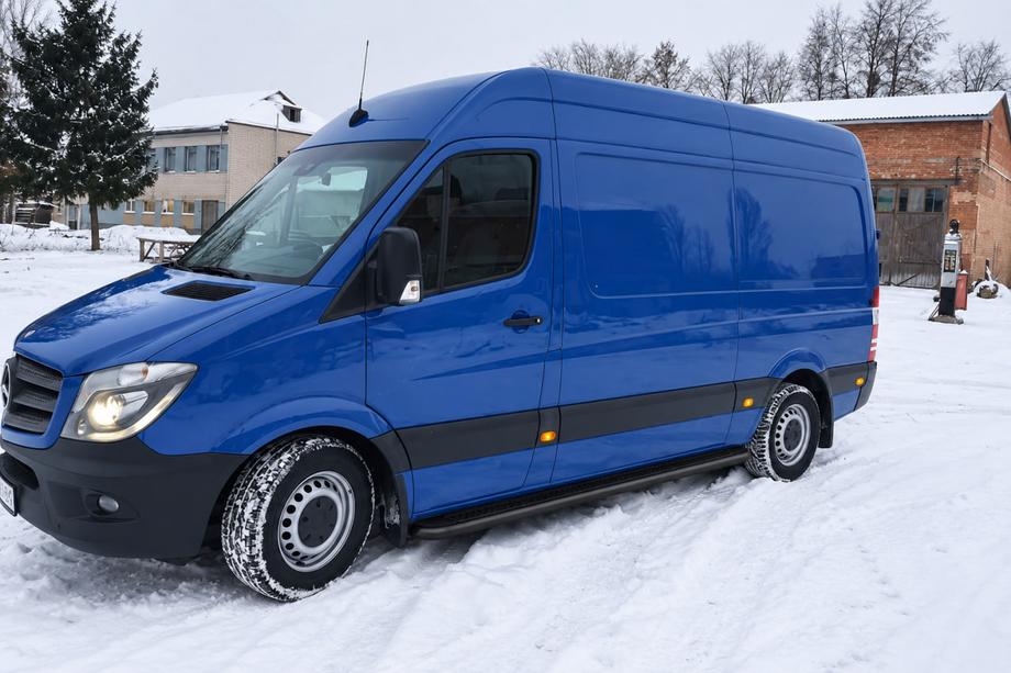 Volkswagen Crafter 2006–2016 Premium Black side steps (set 2 stuks, RVS) Ø60, korte wielbasis Foto 2
