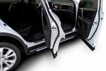 Toyota Rav 4 2013–2018 OEM V4 Silver side steps (2016-2018, 2 stuks, aluminium) foto 6