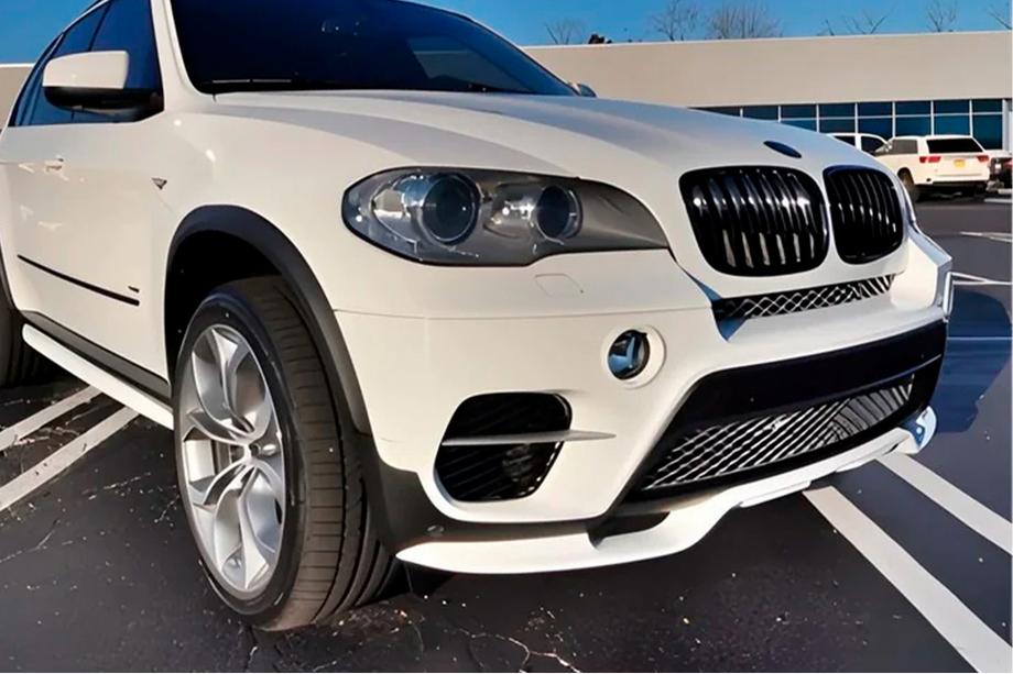 BMW X5 E70 2007–2013 Warrio bodykit set (voor Base 2010-2013) Image