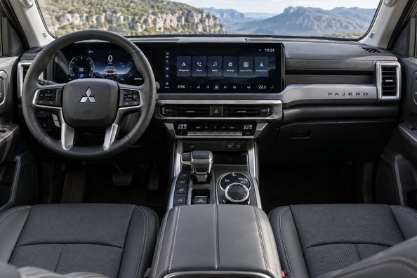Nieuwe Mitsubishi Pajero 2026: ladderframe-SUV met Super Select 4WD-II