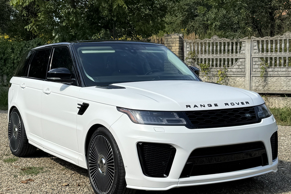 Range Rover Sport L494 2018–2022: montage van SVR-bodykit – ons werk Foto 21