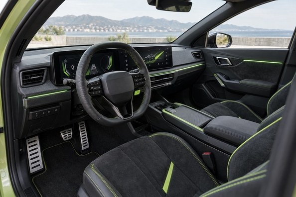Kia EV3 GT, EV4 GT en EV5 GT: drie sportieve EV’s voor Europa — 292–306 pk, vierwielaandrijving en tot 537 km actieradius Foto 1
