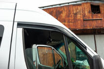 Mercedes Sprinter W906 2006–2018 Zelfklevende raamwindschermen (2 stuks, Sunplex Sport) foto 6