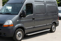 Nissan Interstar 2002–2010 Fullmond side steps (2 stuks, aluminium) foto 1