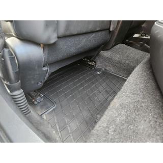 Rubberen automatten (4-delig, Stingray Premium) Nissan Qashqai 2007–2010 foto 4
