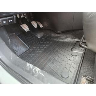 Rubberen automatten (4-delig, Stingray Premium) Nissan Qashqai 2010–2014 foto 1