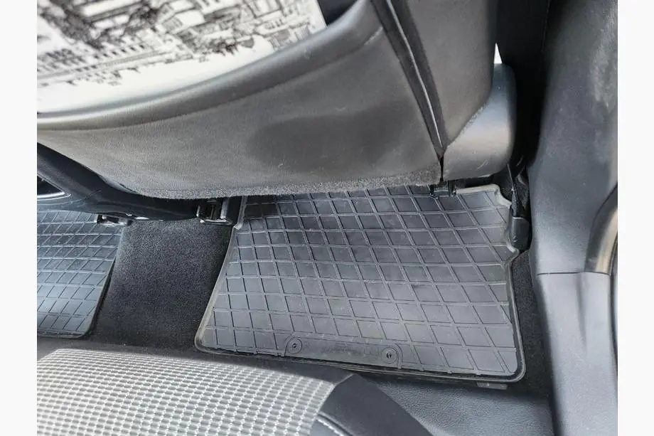 Toyota Auris 2012–2018 Rubberen automatten (4-delig, Stingray Premium) Foto 6