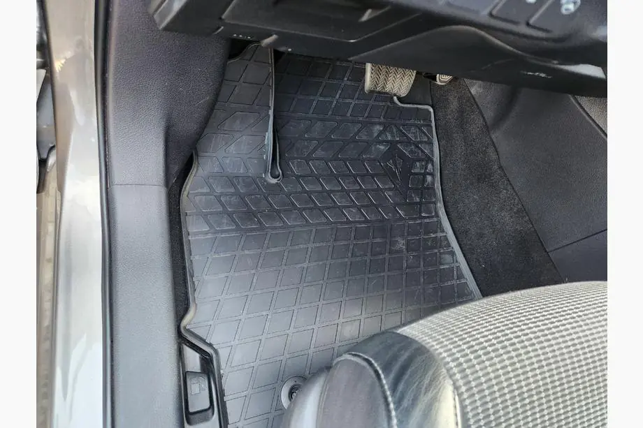 Toyota Auris 2012–2018 Rubberen automatten (4-delig, Stingray Premium) Foto 8