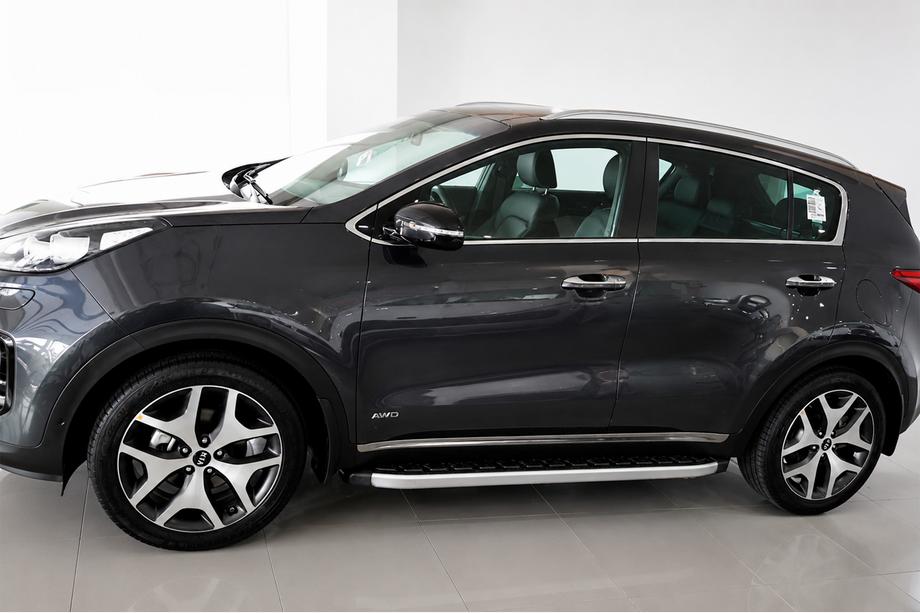 Kia Sportage 2015–2021 Fullmond side steps (2 stuks, aluminium) Image