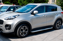 Kia Sportage 2015–2021 Zijtreden Maydos V2 (2 st., aluminium/RVS) foto 3