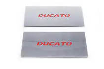 Fiat Ducato 2006–2025 Rode instaplijsten voor binnendorpel (2 stuks, RVS) foto 2