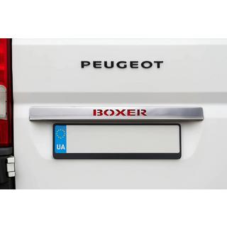 Chromelijst boven de kentekenplaat met rode LED (RVS) Peugeot Boxer 2006–2025 foto 1