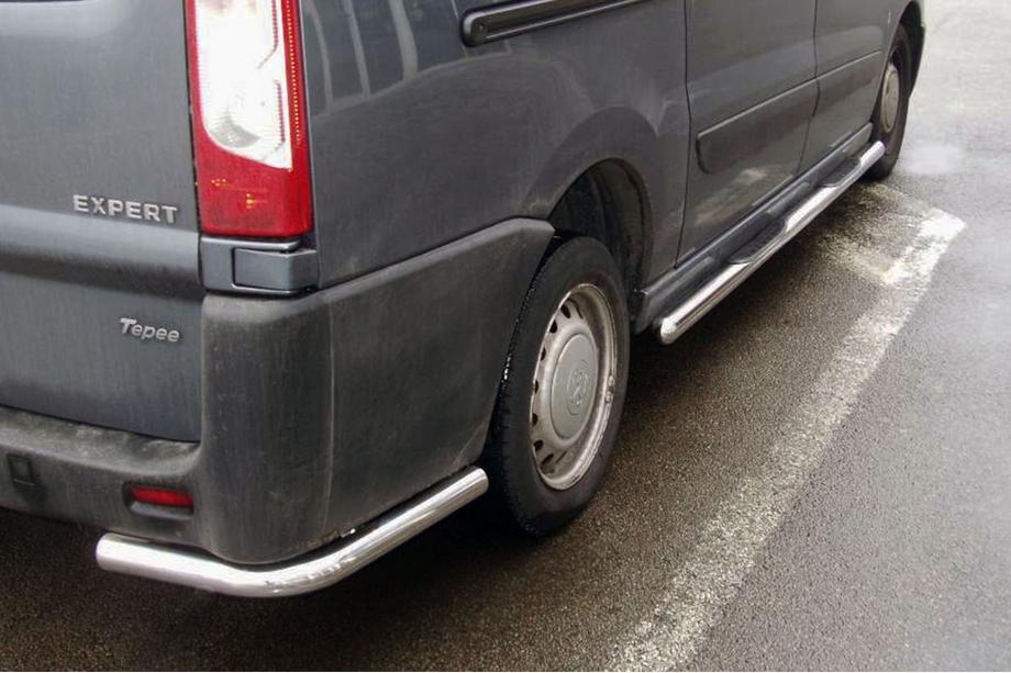 Fiat Scudo 2007–2015 Achterhoeken AK003 (2 stuks, RVS) Image