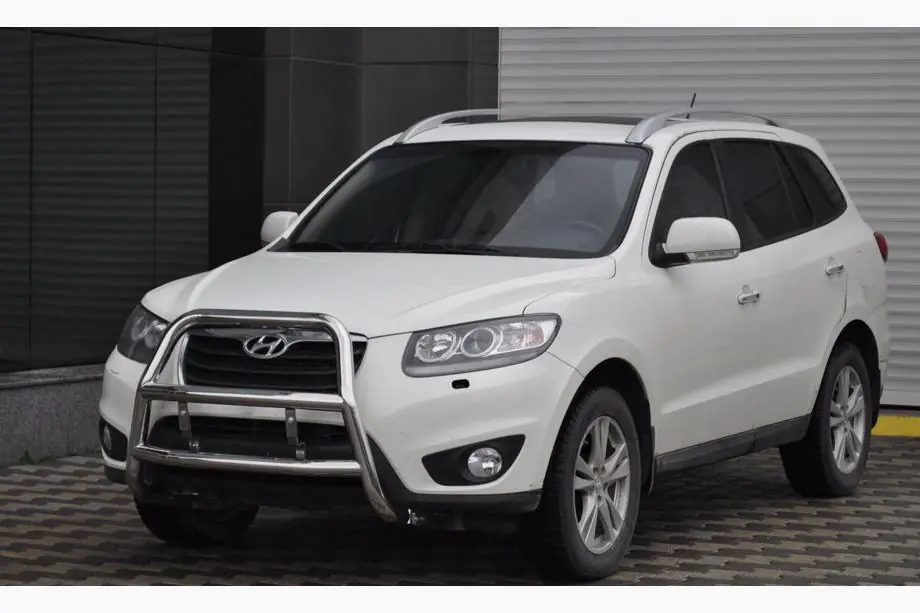 Hyundai Santa Fe 2 2006–2012 Bullbar WT018 (RVS) Image