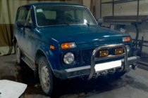 Lada Niva en Urban 1977– Bullbar QT006 (RVS) foto 4