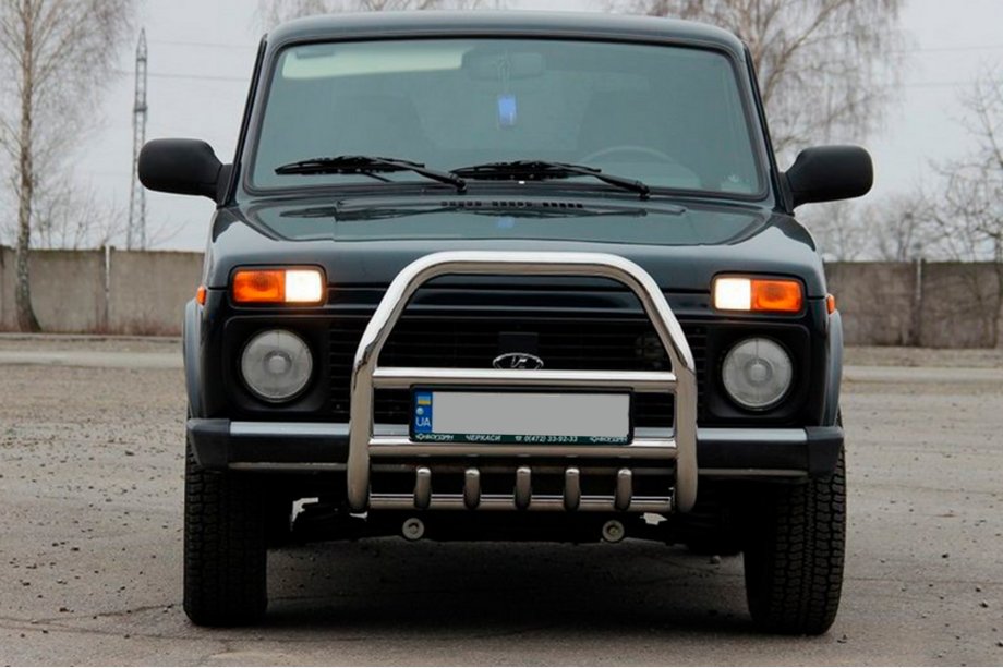 Lada Niva en Urban 1977– RVS bullbar QT007 Image