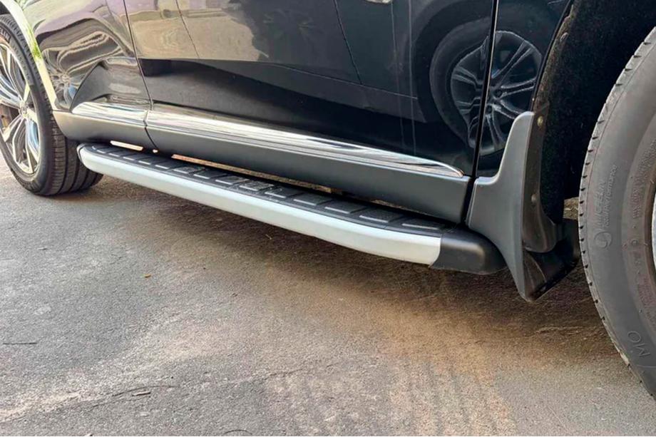 Lexus RX 2009–2015 Fullmond side steps (set van 2, aluminium) Image