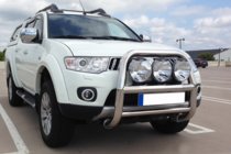 Mitsubishi L200 2006–2015 Bullbar WT018 (RVS) foto 1