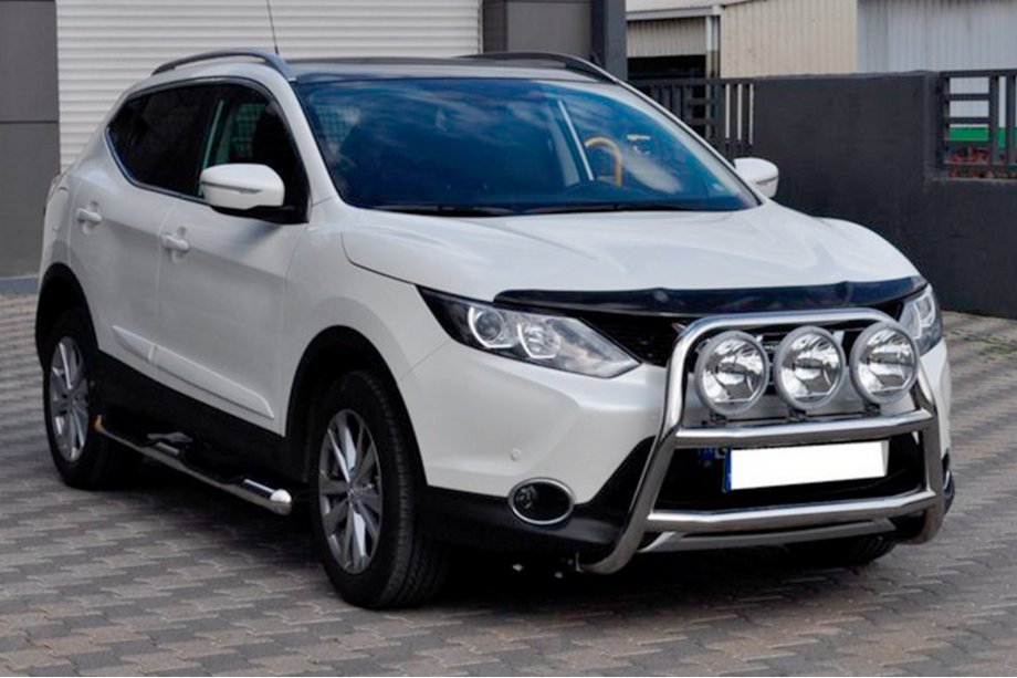 Nissan Qashqai 2014–2021 Bullbar WT018 (RVS) Image
