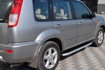 Nissan X-trail T30 2002–2007 Fullmond side steps (set van 2, aluminium) foto 4