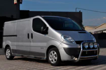 Renault Trafic 2001–2015 Bullbar WT018 (RVS) foto 2