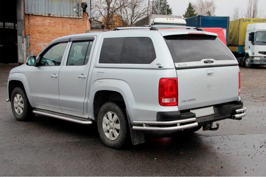 Volkswagen Amarok 2010–2022 Achterhoekstukken AK003-Double (2 st., RVS) Image