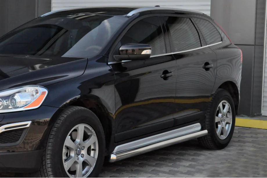 Volvo XC60 2009–2017 Sidebars BB004 (2 stuks, RVS) Image