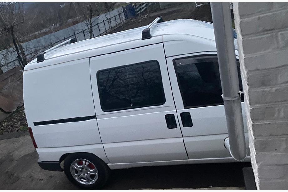 Citroen Jumpy 1996–2007 Afsluitbare dakdragers dwarsbalken voor originele bevestigingspunten (2 stuks) Image