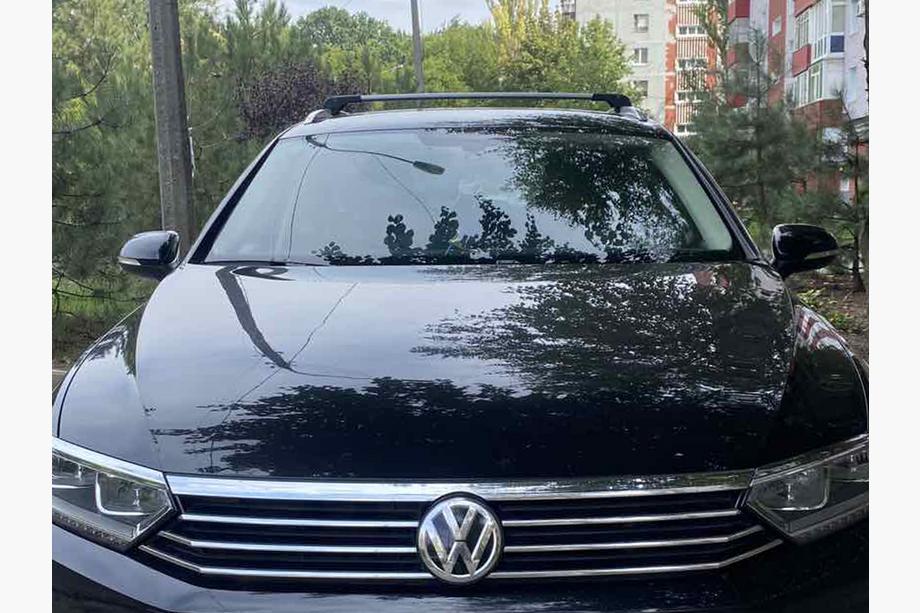 Volkswagen Passat B8 2015–2023 Dwarsdragers voor geïntegreerde dakrails, afsluitbaar met sleutel (2 stuks) Foto 8