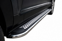 Volkswagen Touareg 2002–2010 Zijtreden Maydos V2 (2 st., aluminium/RVS) foto 2