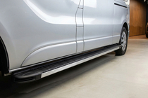 Opel Vivaro 2001–2015 Maya side steps (2 stuks, aluminium) foto 2