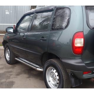 Premium side steps (2 st., RVS) Chevrolet Niva 1998–2020 foto 3